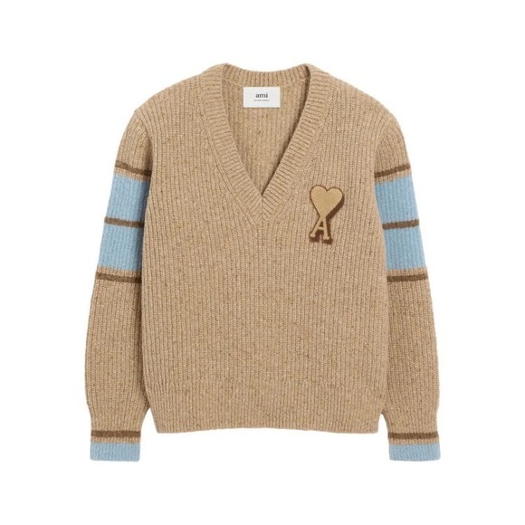 Ami V-Neck Cashmere Sweater With Embroidered Heart Detail - NWT - Picture 1 of 4